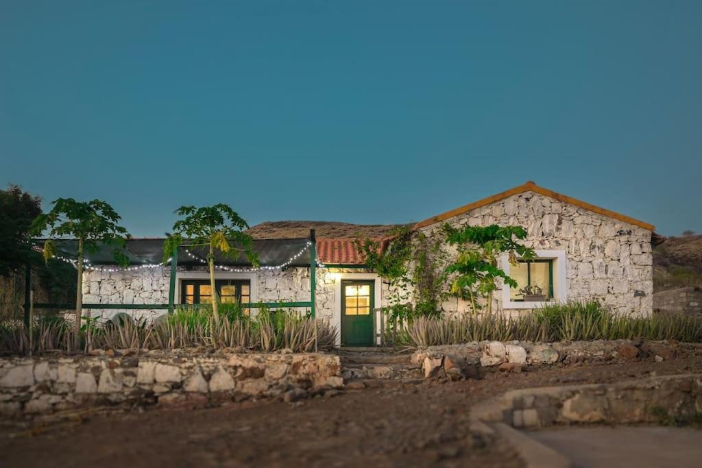 Casa Aloe Vera - Private House W/ Free Breakfast Cidade Velha Exteriör bild
